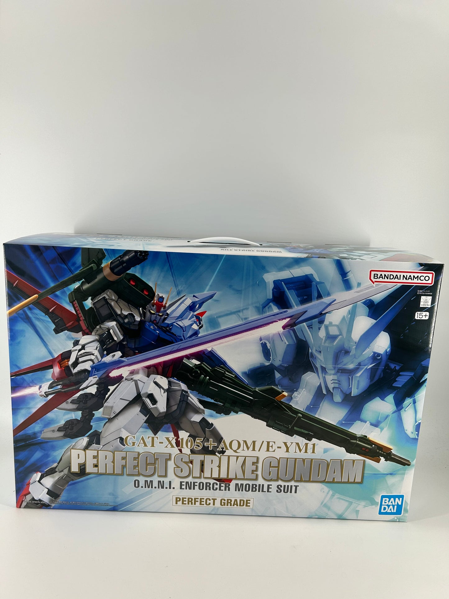 Perfect Strike Gundam O.M.N.I Enforcer Mobile Suit GAT-X105+AQM/E-YM1  (Perfect Grade)