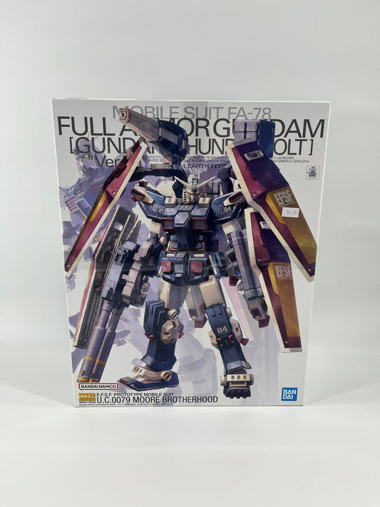 Full Armor Gundam Thunderbolt (Master Grade)