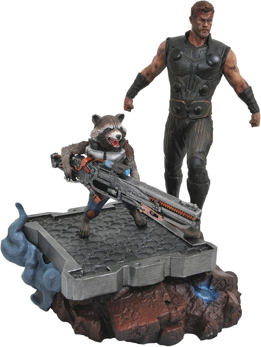 Avengers Infinity War Thor and Rocket Diamond Select Statue
