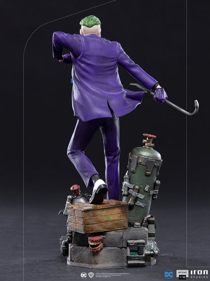 The Joker Deluxe Iron Studios Statue